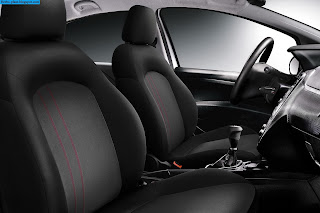 Fiat punto car 2012 interior - صور سيارة فيات بونتو 2012 من الداخل Fiat punto car 2012 interior - صور سيارة فيات بونتو 2012 من الداخل