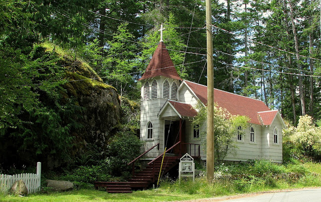 Tiny church at Whaletown, Cortes Island (2011-07-12)