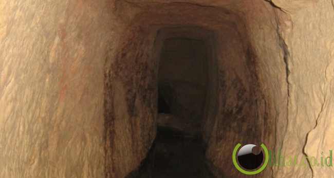 Terowongan Penyeludupan Inggris pada Abad ke 18 - 65 kaki Terowongan Penyeludupan Inggris pada Abad ke 18 - 65 kaki