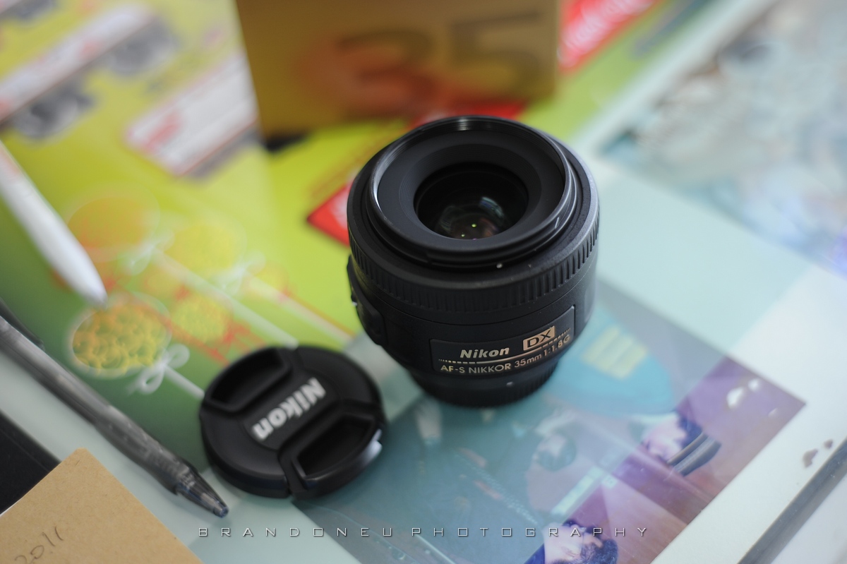 brandoneu Nikon 35 f/1.8G DX lens on FX sensor