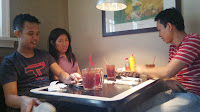 RUMPA Restaurant, Barkada