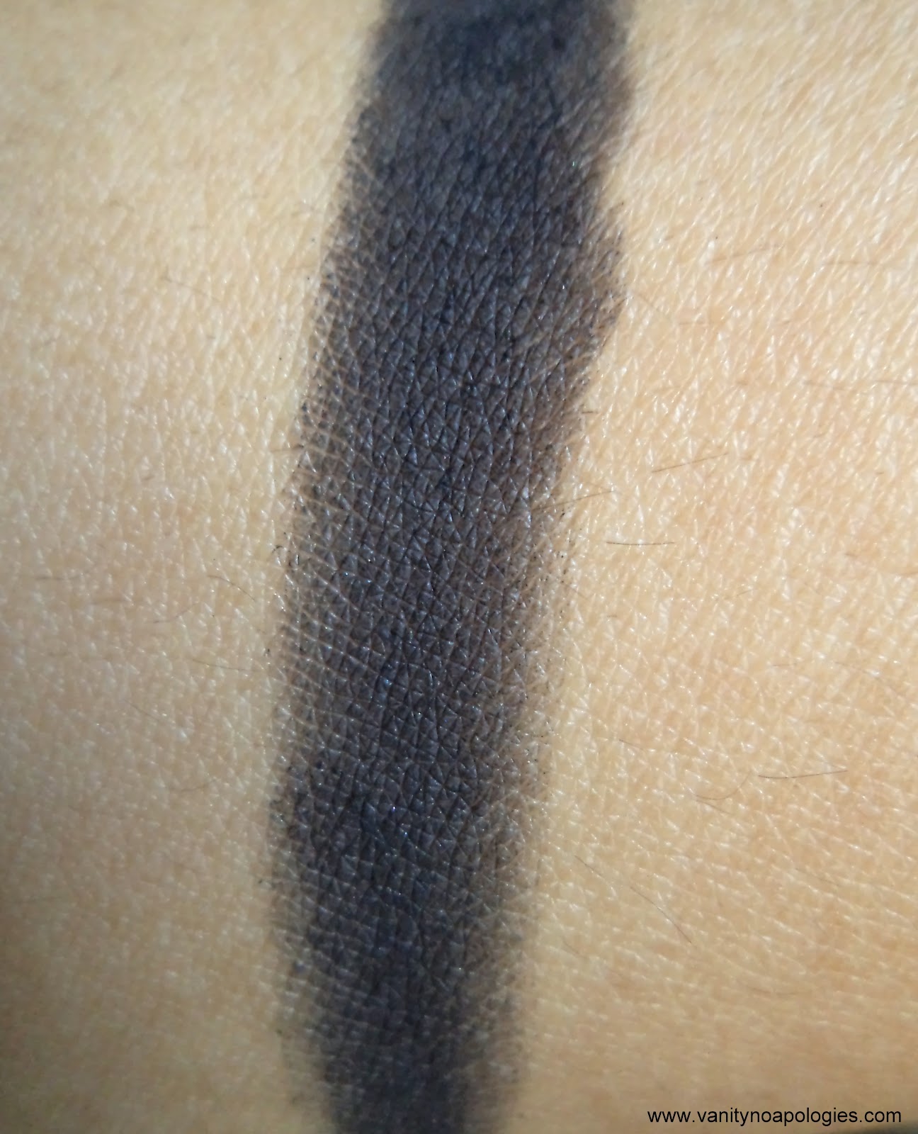 nyx single eye shadow black review swatches the 5 ways you can use it