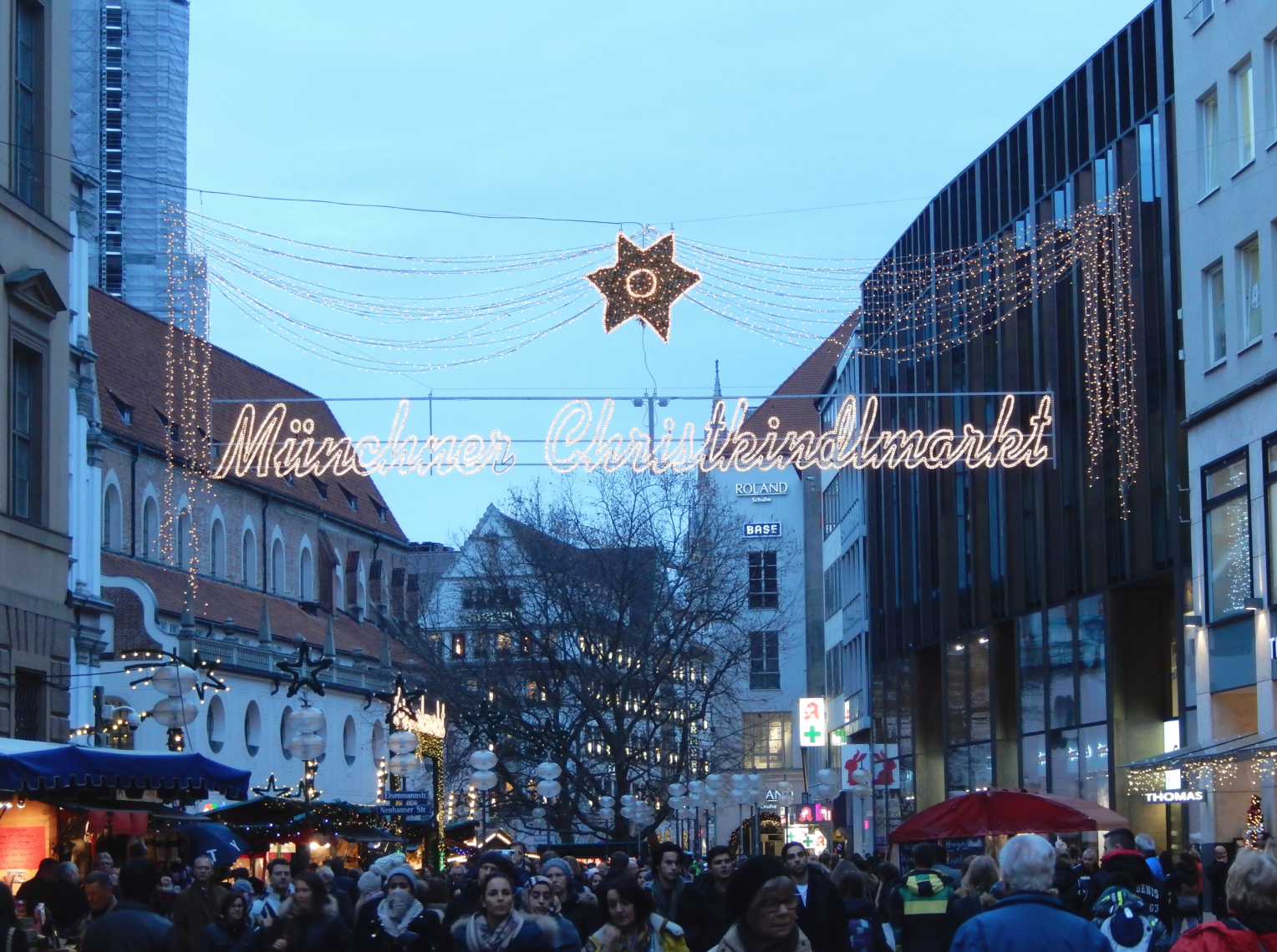 FESTIVE FRIDAY – 6 REASONS TO VISIT MUNICH AT CHRISTMAS