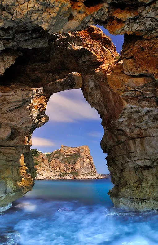  Ocean Arch, Valencia, Spain