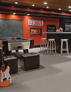 light colored carpet balances out a bright, bold color scheme