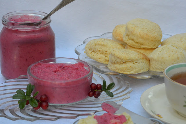 Lingonberry Curd