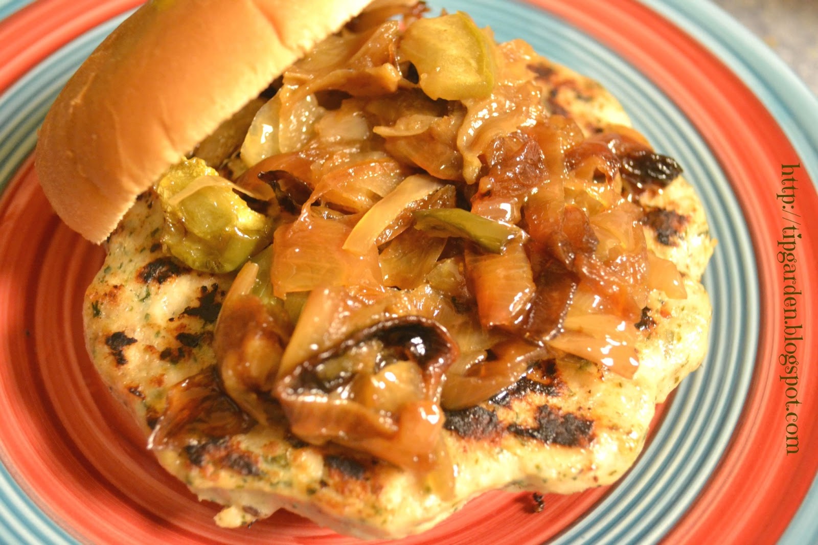 TIP GARDEN Crockpot Caramelized Onions