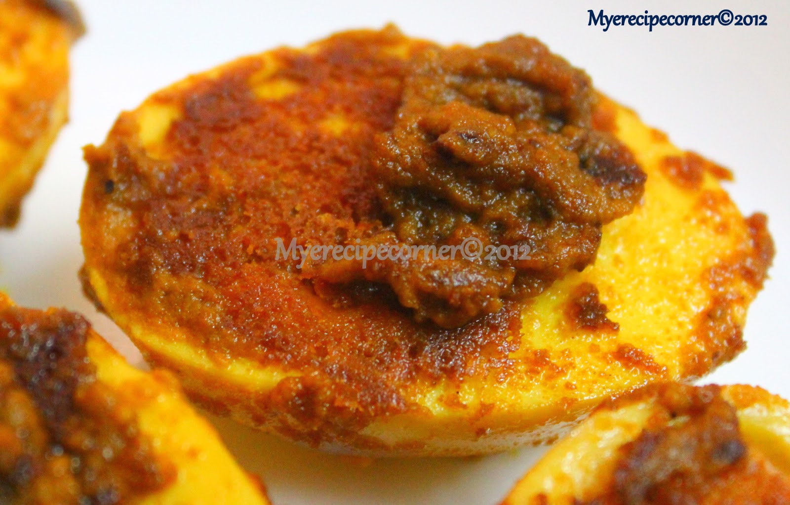 Mye's Kitchen: Simple Egg Fry - with boiled eggs