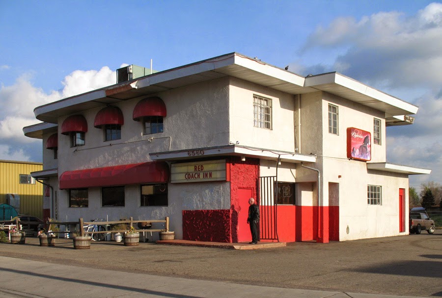 Colfax Avenue Red Coach Inn