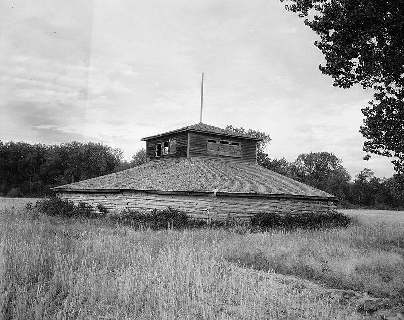 Killdeer Mountain Four Bears Scenic Byway / North Dakota Travel