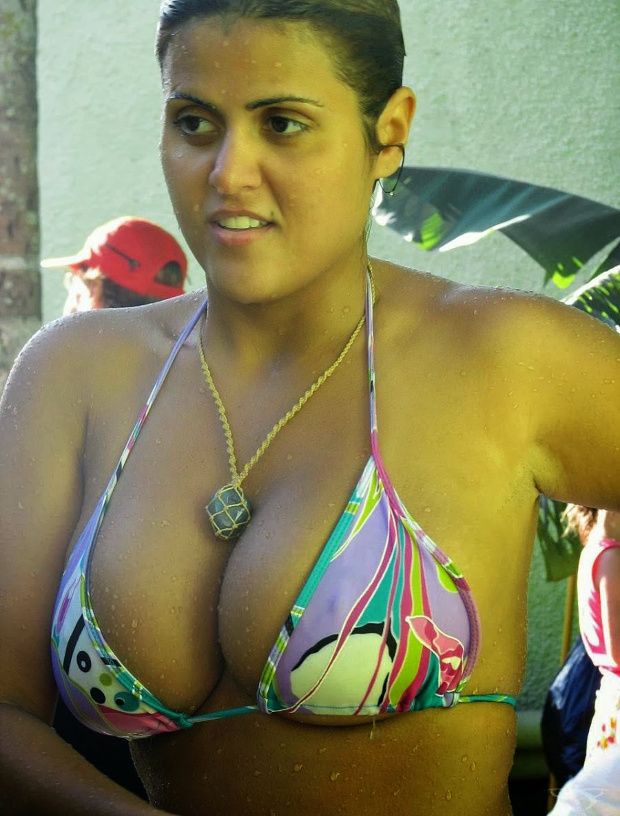 Busty Indian Gallery