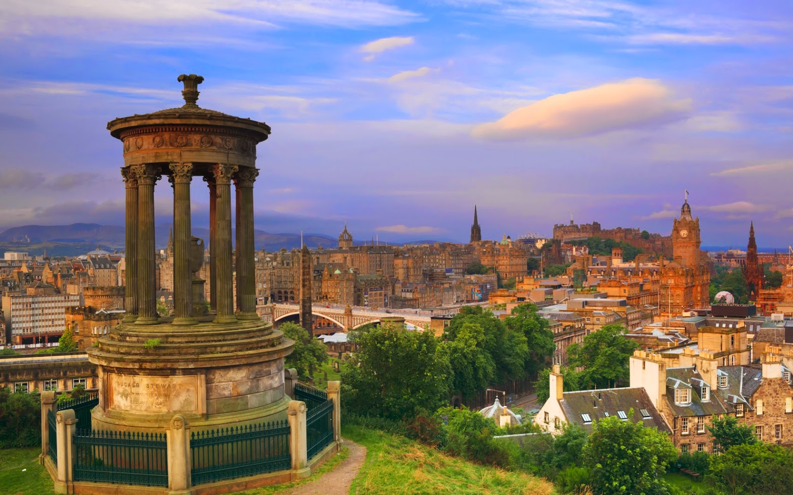 COUNCILLOR ANDREW BURNS' REALLY BAD BLOG: Edinburgh voted as one of the