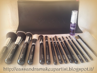 ZOEVA - Nuovi Pennelli 2013 - Complete Set - new brushes brush 2013 - review - recensione - foto - brush cleanser