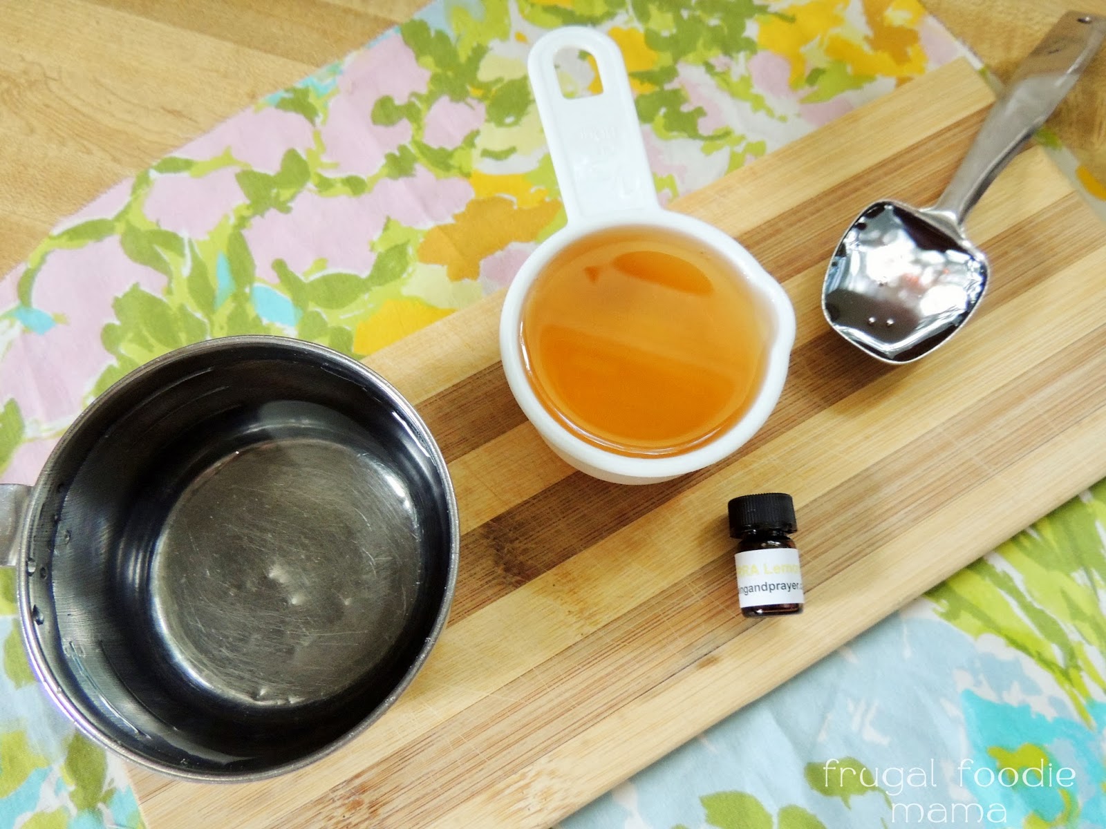 Frugal Foodie Mama Homemade Peppermint & Lemon Face Wash and