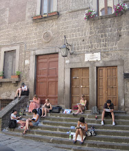 Drawing in the Piazza