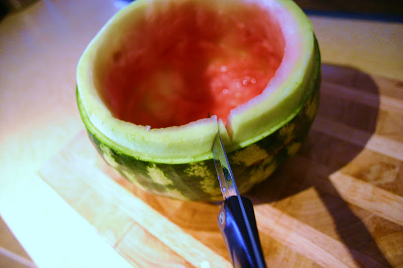 Great Scott HOW TO DECORATIVE A WATERMELON BOWL or BASKET