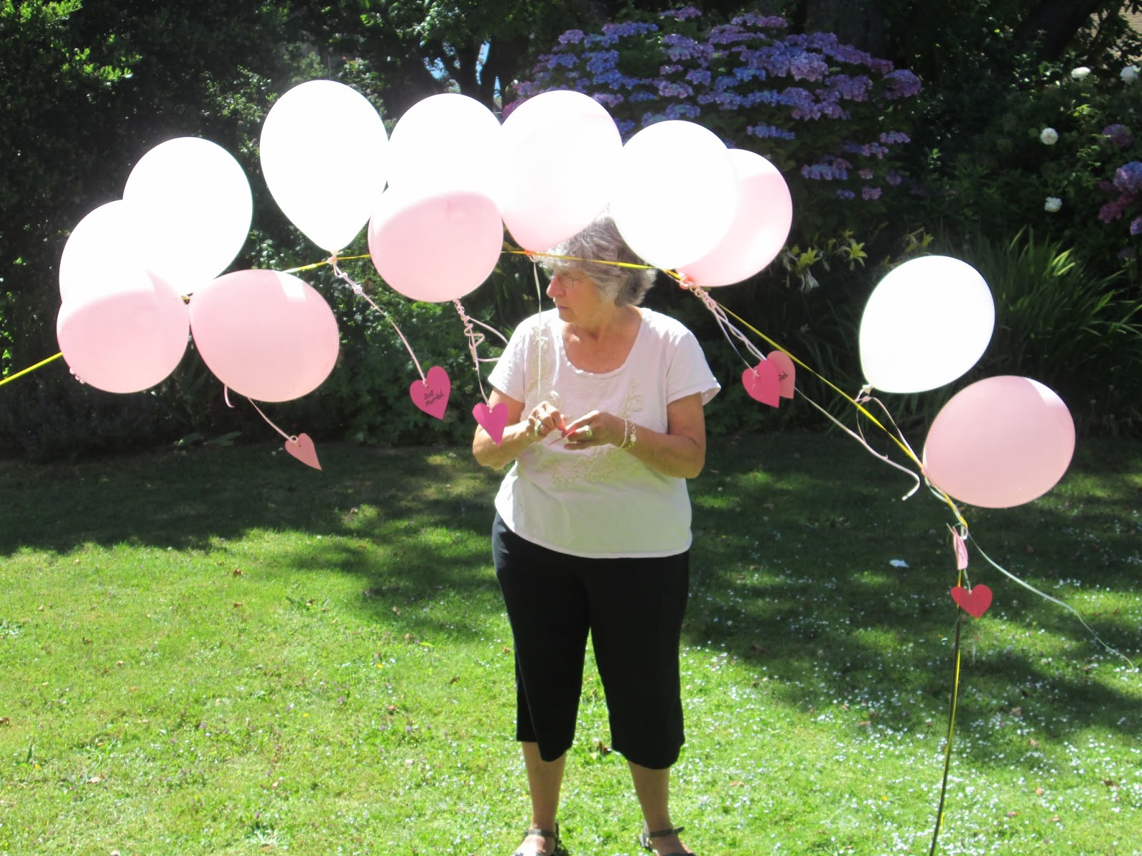 Tea with LaVera Make a Quick and Easy Balloon Arbor