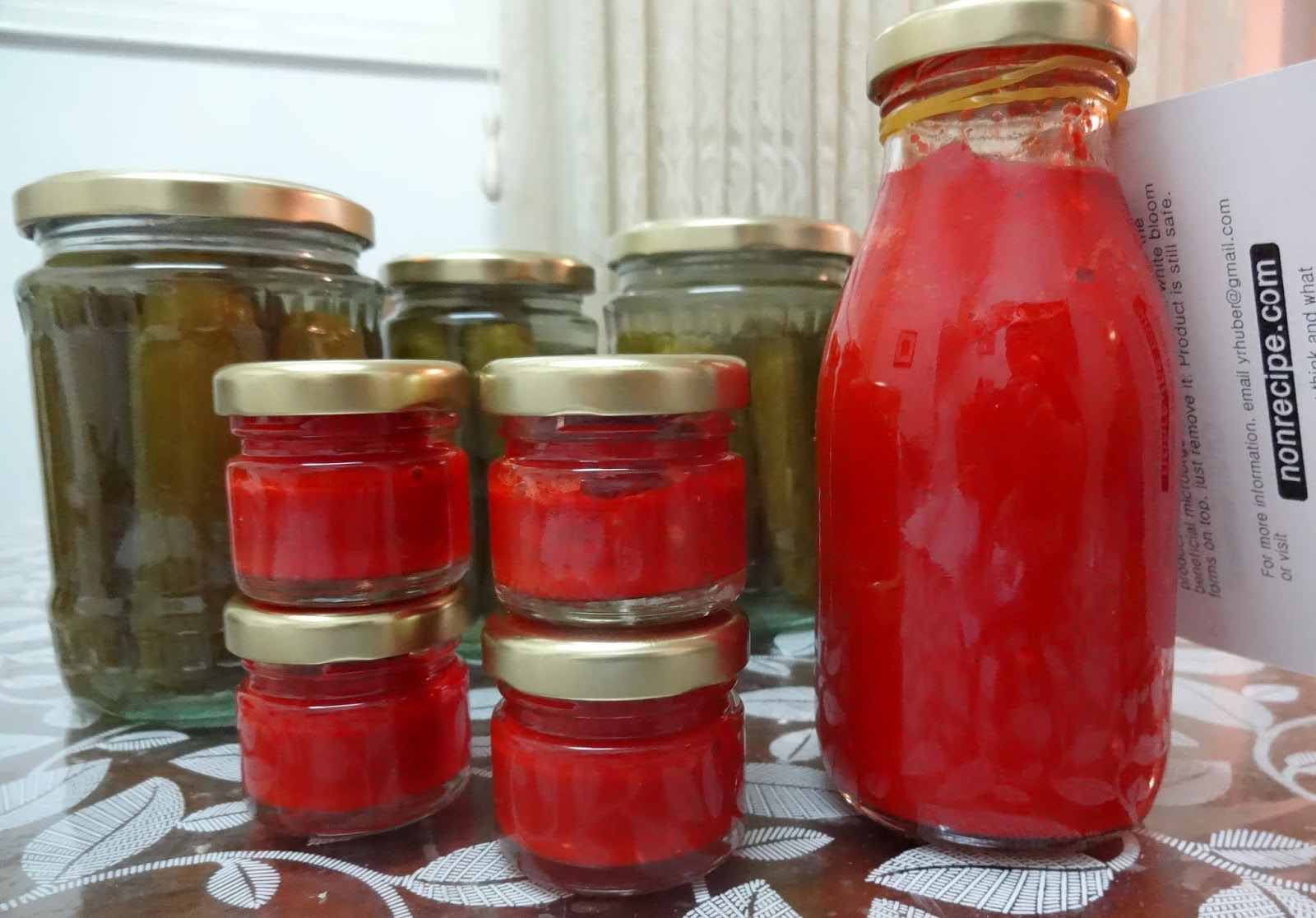 Cooking Outside the Box Raw Fermented Sriracha Thai Chili Sauce