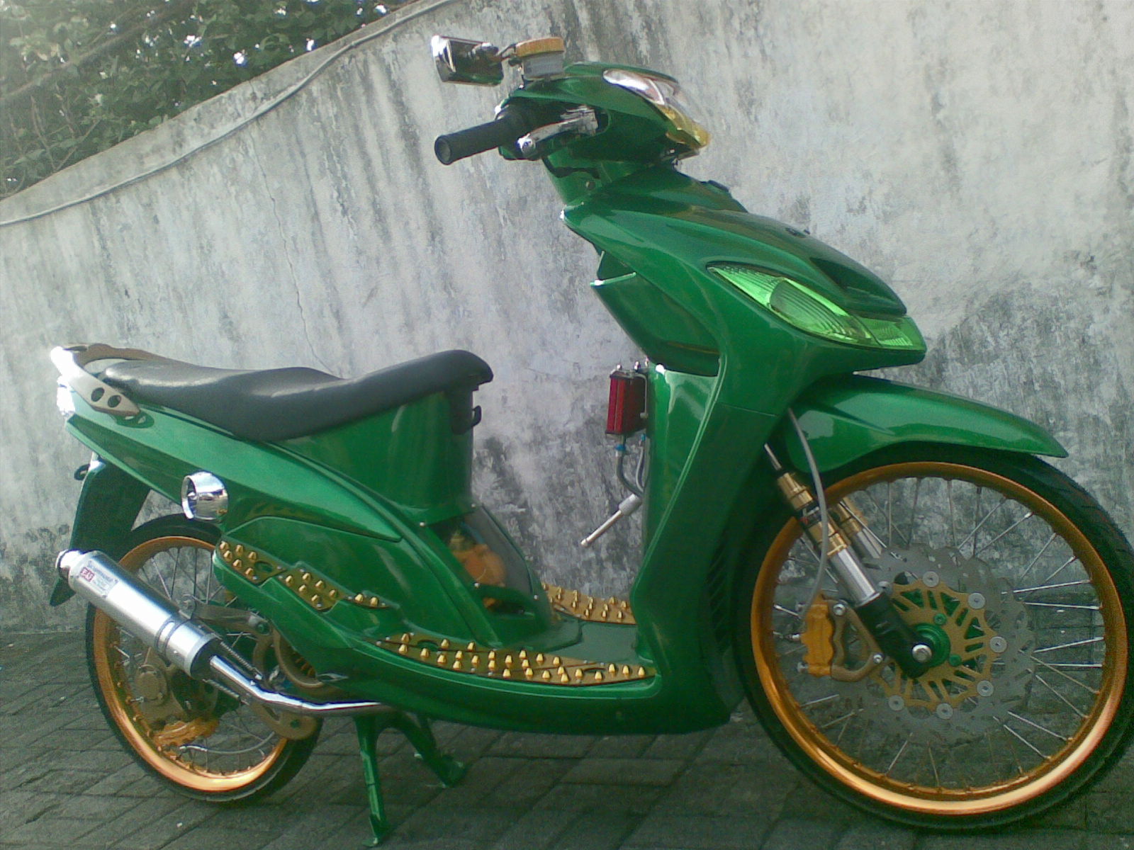 Modifikasi Motor Mio Sporty Motor Motif