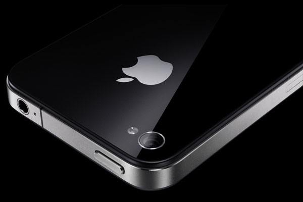 iPhone 4  #Apple