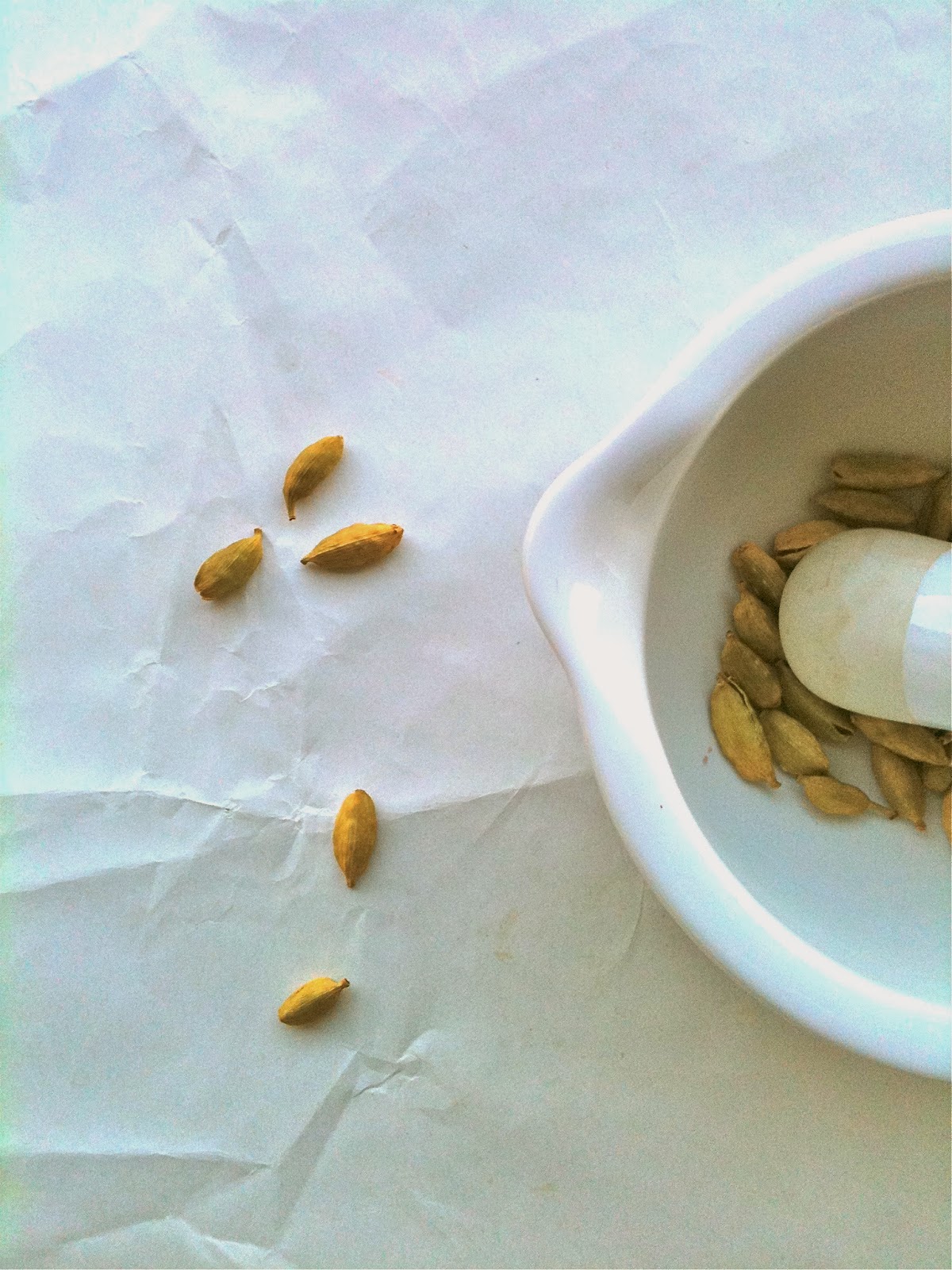 Passionately Raw! Orange Compote with Pistachios, Honey and Cardamom