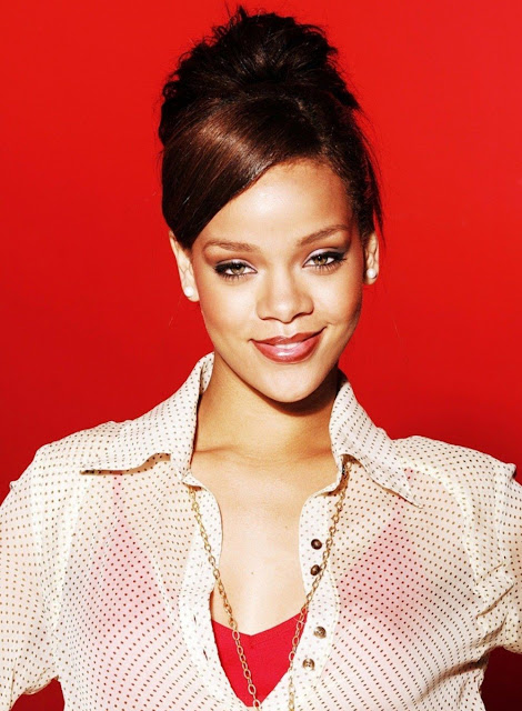 rihanna hot pictures. Rihanna Hot Photos,