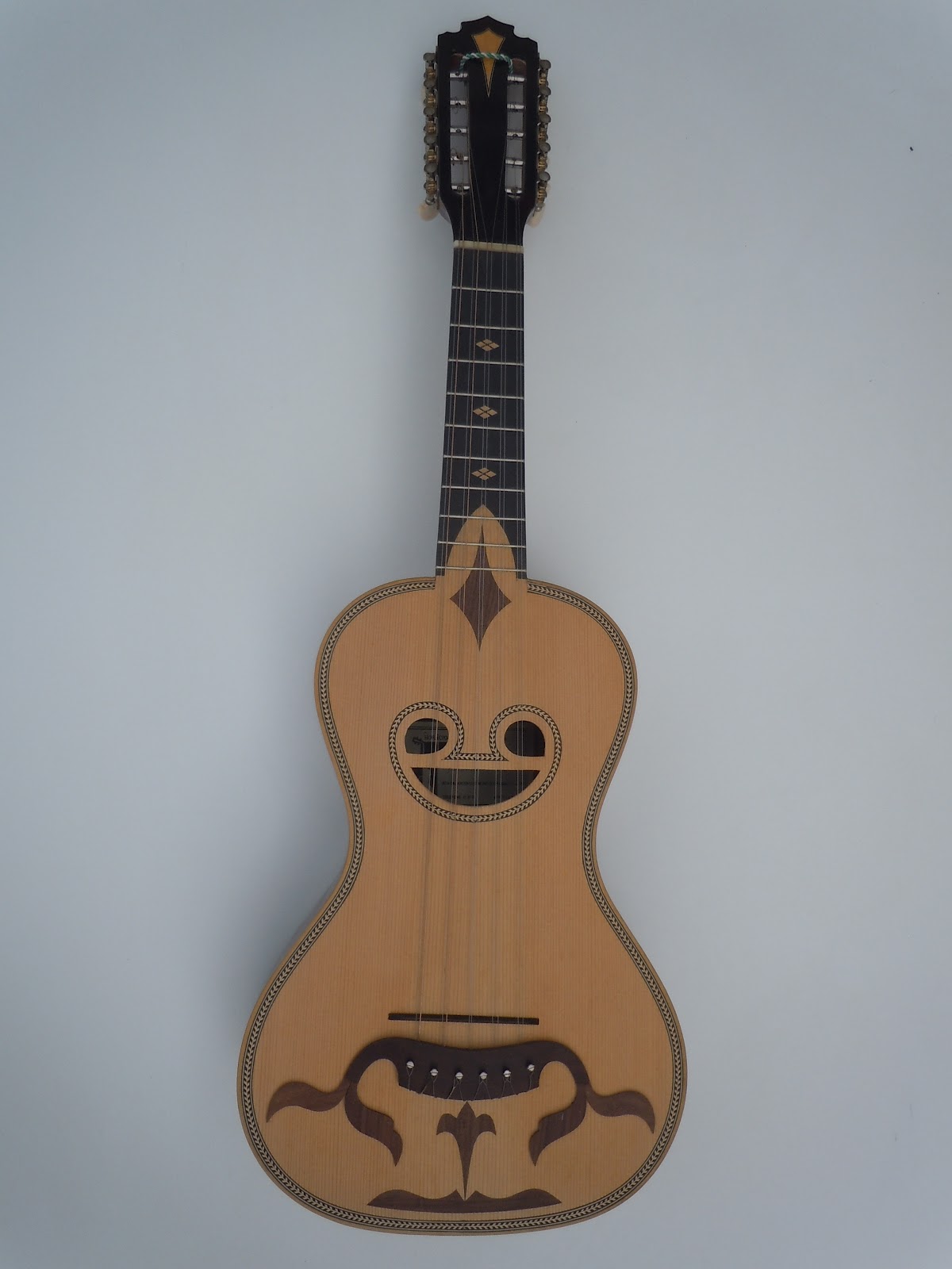 Nuno Russel Instrumentos Musicais Violas Portuguesas