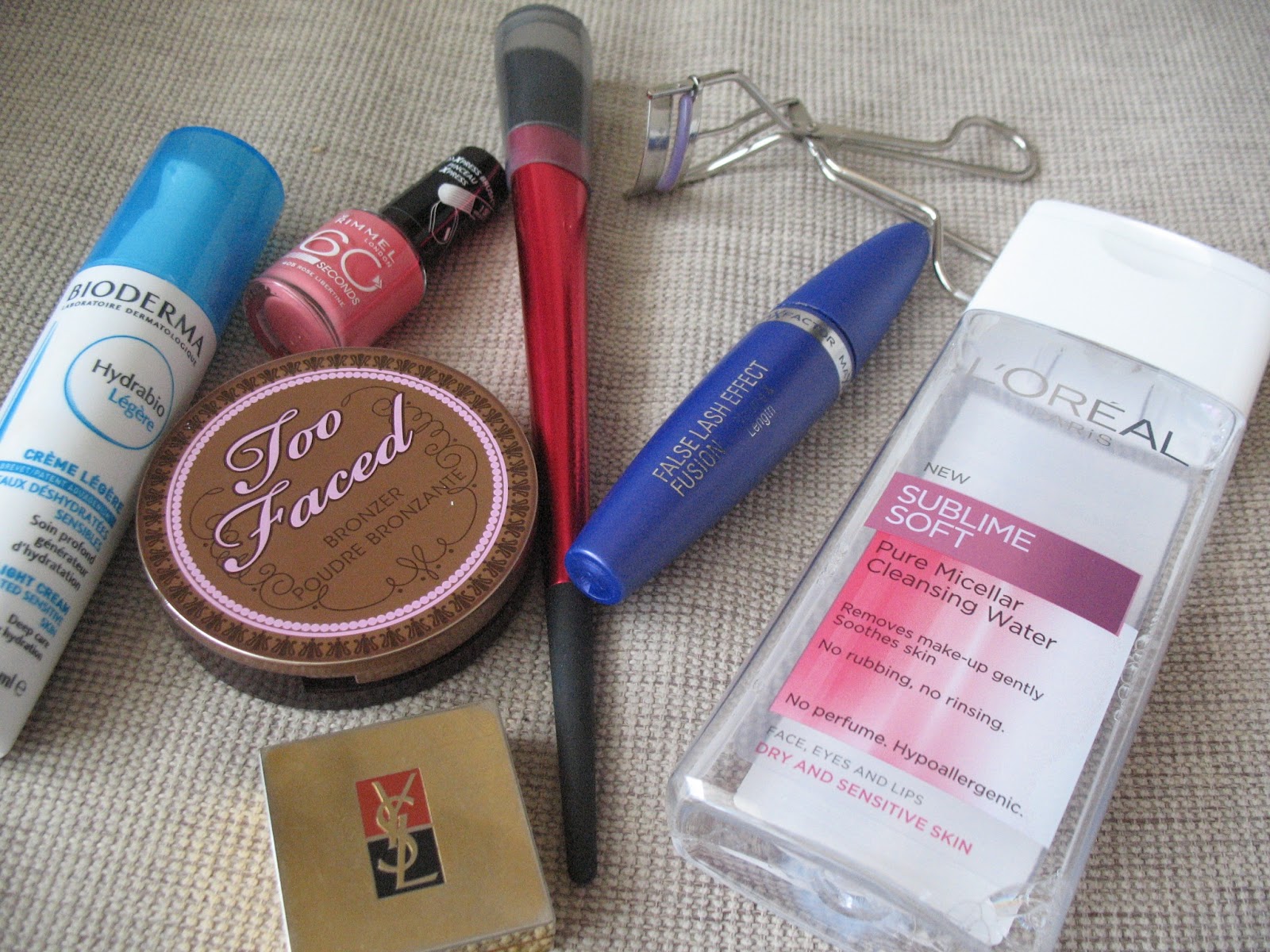 Beauty Belle Notes - Romanian beauty blog focusing on makeup, skincare