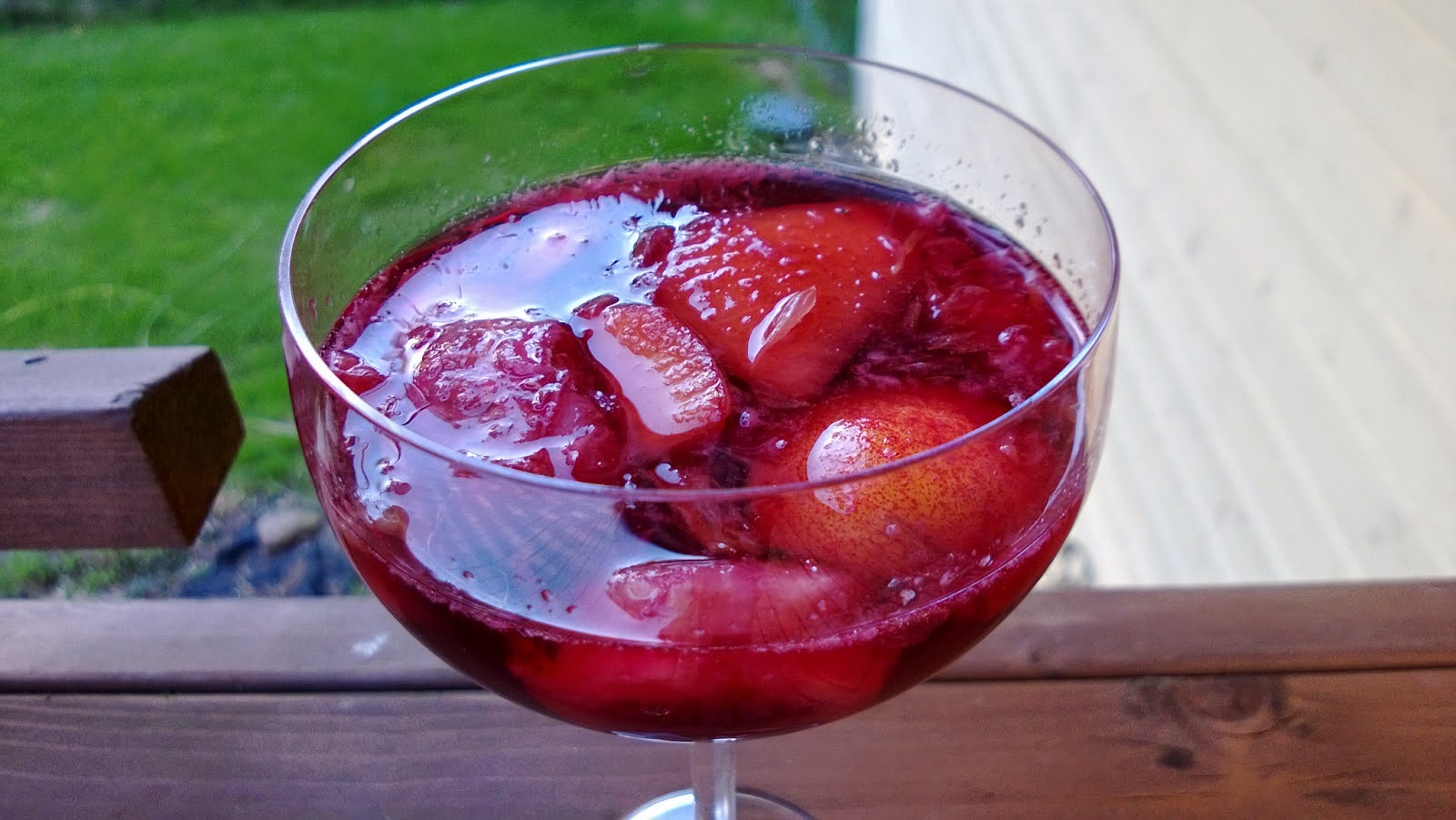 Meil on Sangriaa ja karnevaalit, melkein!