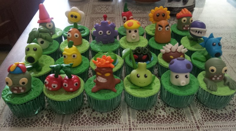 emily bakes cakes Plants vs Zombies Cupcakes