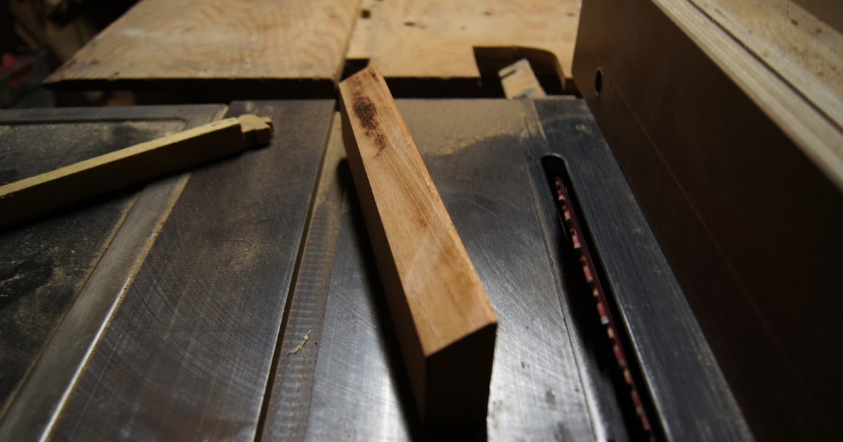 Pile o' woodchips Homemade Saw Vise