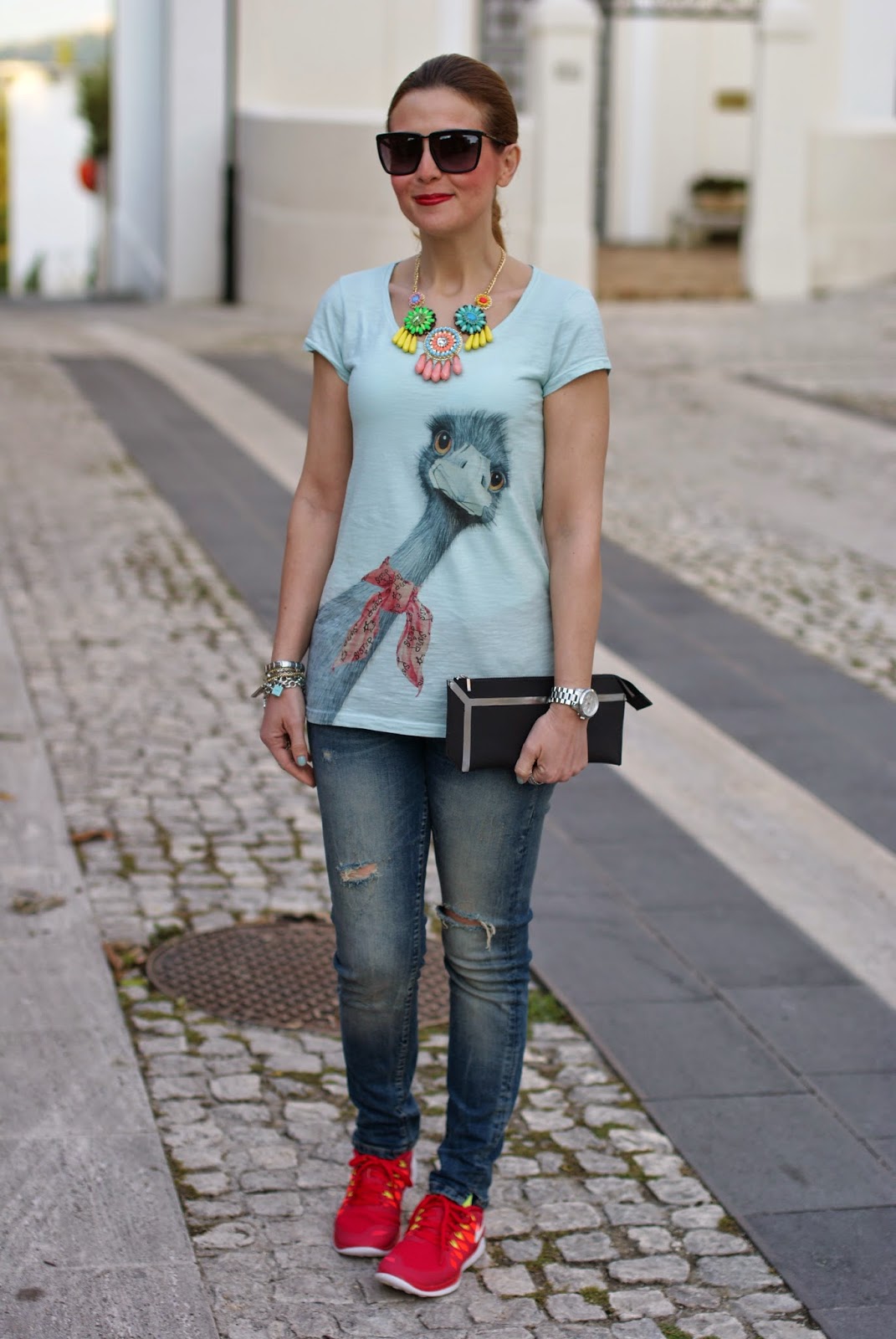 ostrich tee, sister & sister, nike free run, today i'm me evening clutch, Fashion and Cookies, fashion blogger