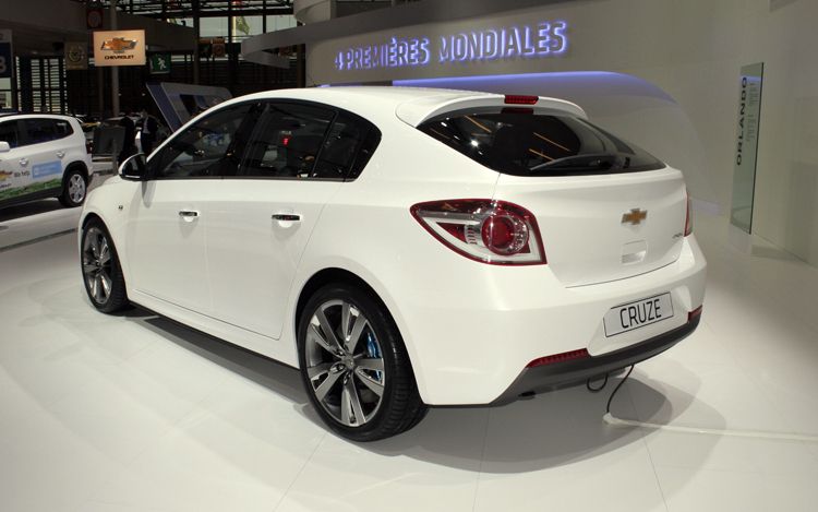 Cars Model 2012 2011 Chevrolet Cruze Hatchback