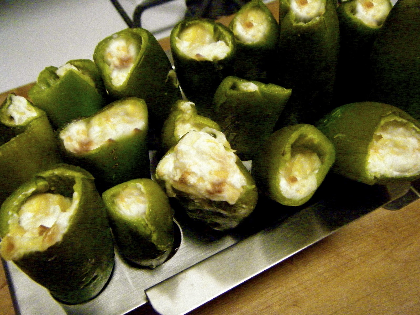 KatieKate's Kitchen Jalapeno Poppers