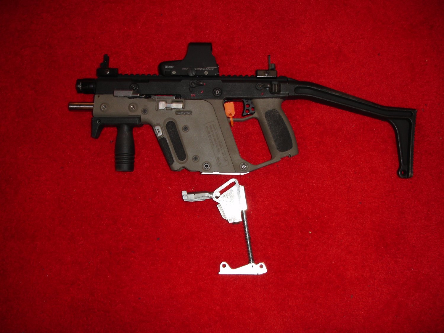 http://2.bp.blogspot.com/-hA-ugS64AgM/TnSmz4OaACI/AAAAAAAAA8Y/OPZcJraiduE/s1600/point_blank+%252826%2529.jpg