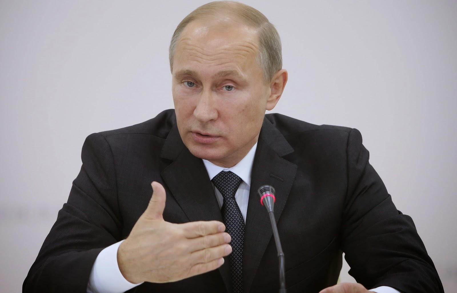 7 Feet Beneath the Keel Putin Bringing Big Guns to G20 Summit