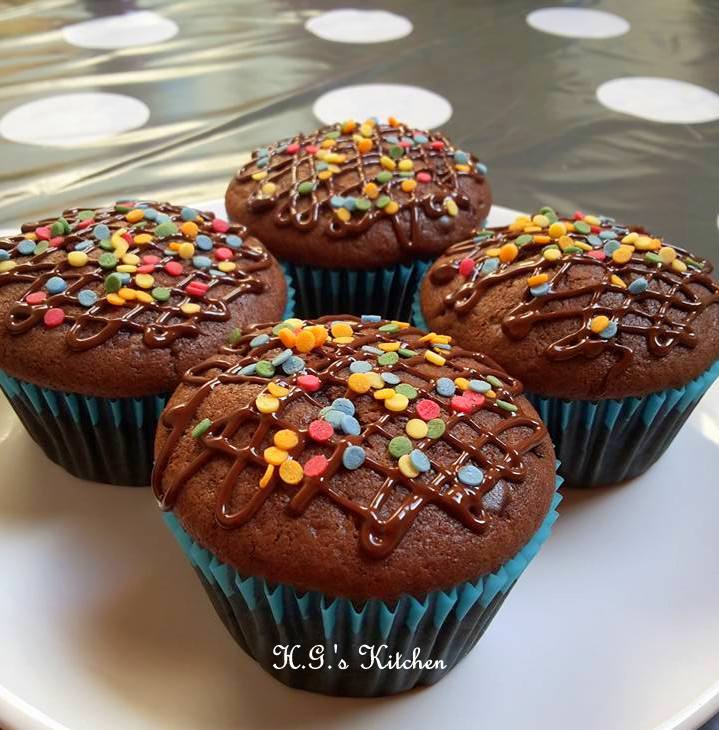 CONFETTI MUFFINS H.G.'s Kitchen