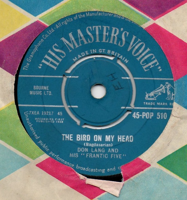 The Newbeats - Bread And Butter / The Shoop Shoop Song (It's In His Kiss) The Newbeats - Bread And Butter / The Shoop Shoop Song (It's In His Kiss)