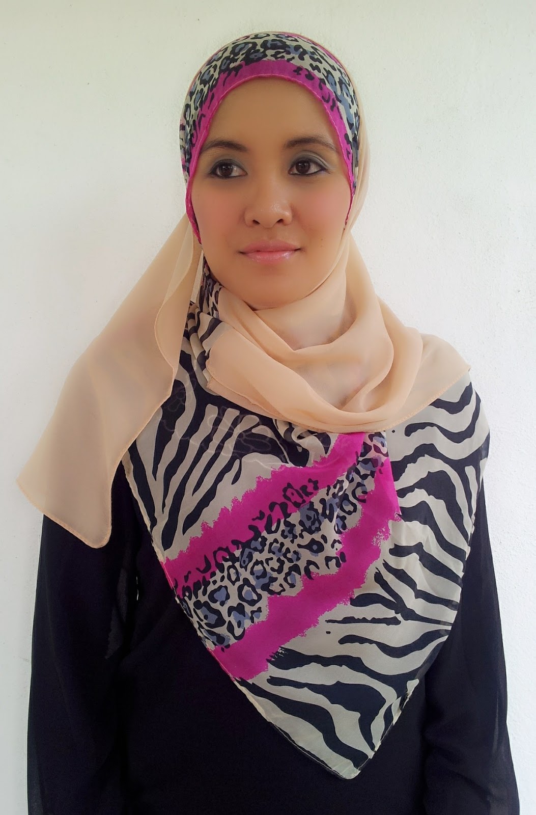 Aleeya Light najah design shawl aleeya Aleeya Light najah design shawl aleeya