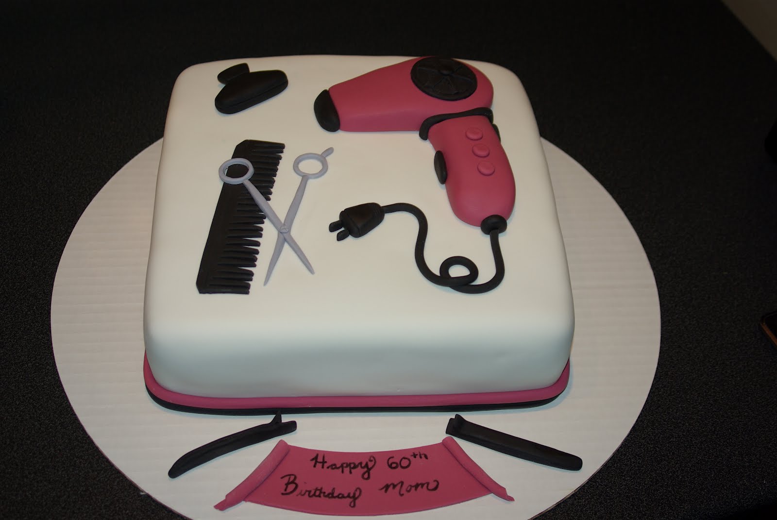 390.JPG (1600×1071) Cake, Cakes by melissa, Cake decorating