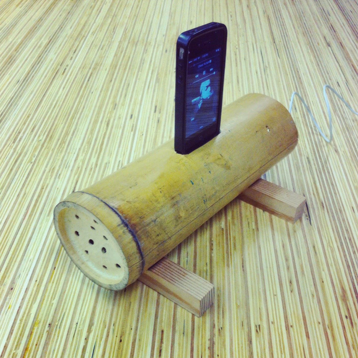 bamboo speaker box