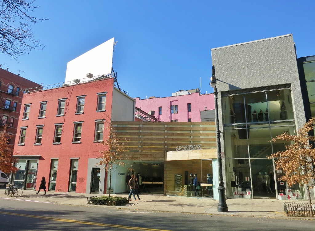 Yorkville Stoops To Nuts Photos