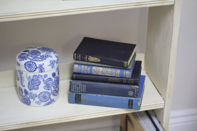 Annie Sloan Chalk Paint Old White Bookcase