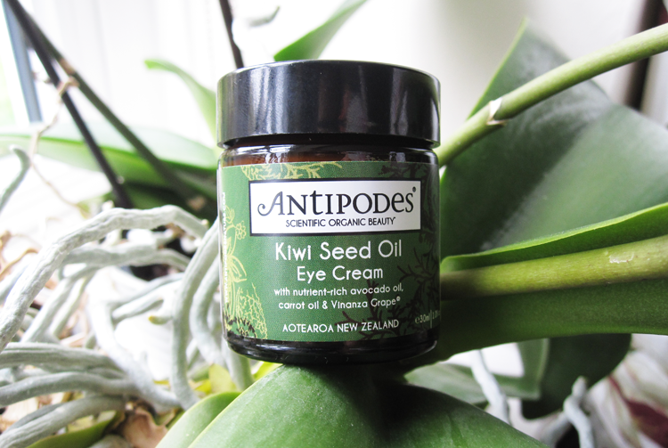 Antipodes Kiwi Seed Oil Eye Cream review