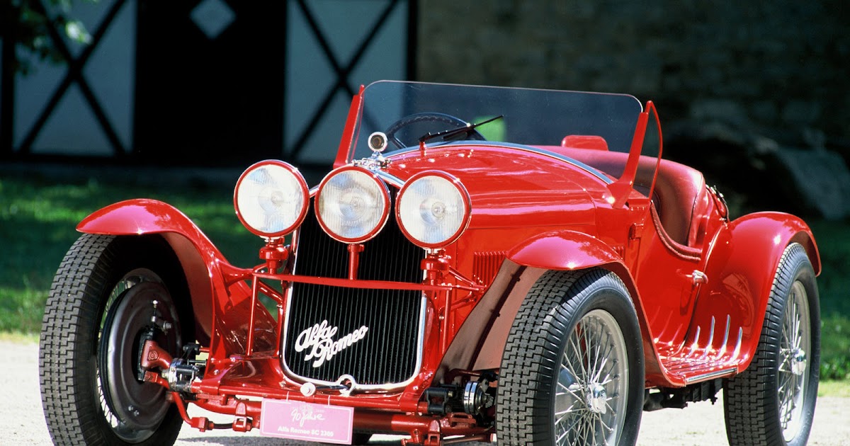 Automotive Database Alfa Romeo 8c