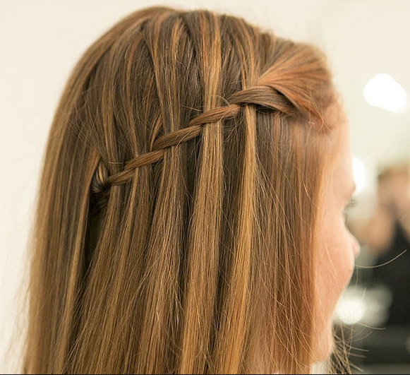 Hasil rambut lurus style kepang Hasil rambut lurus style kepang