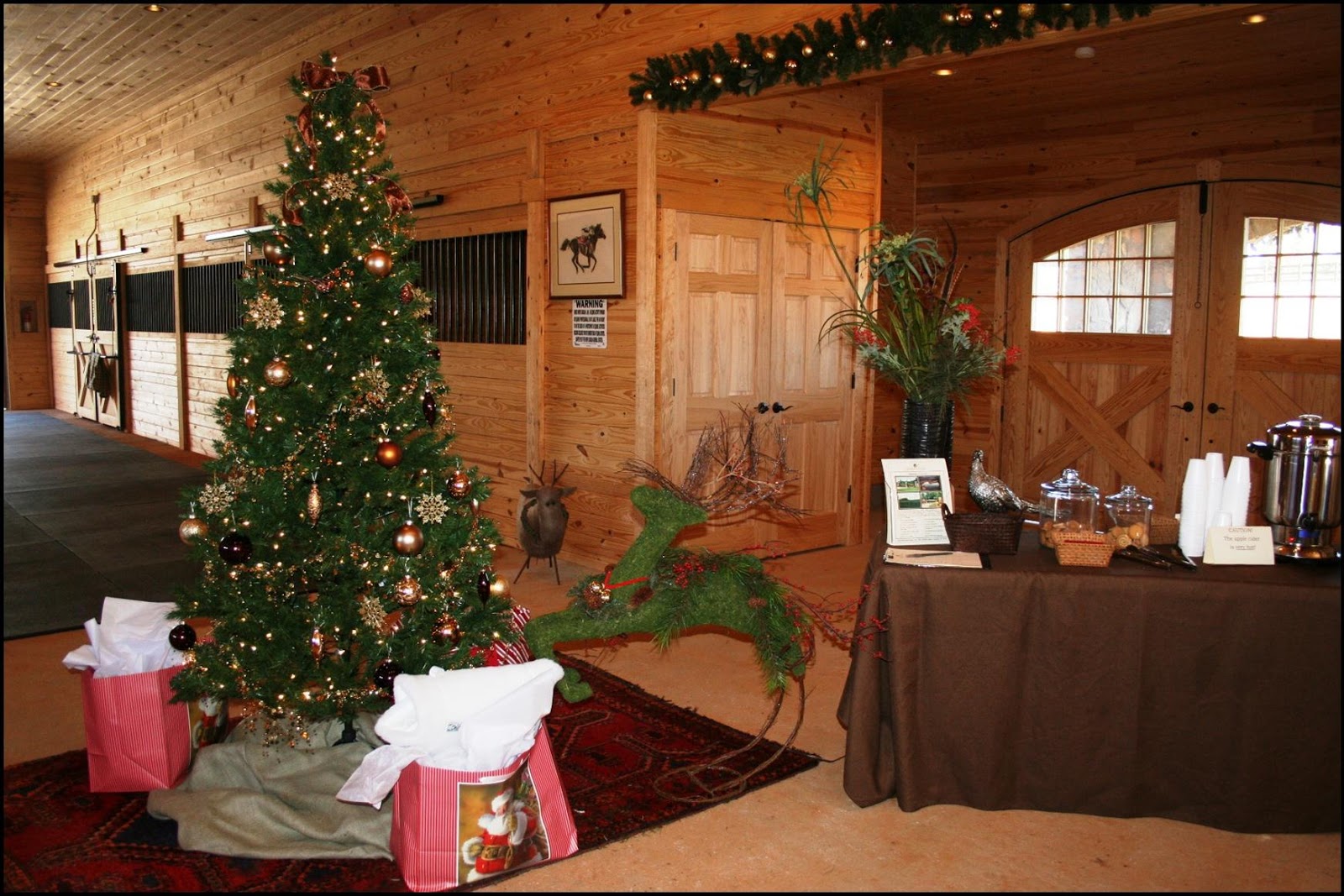 Derbyshire Life In Tryon Nc Fence Holiday Barn Tour At The
