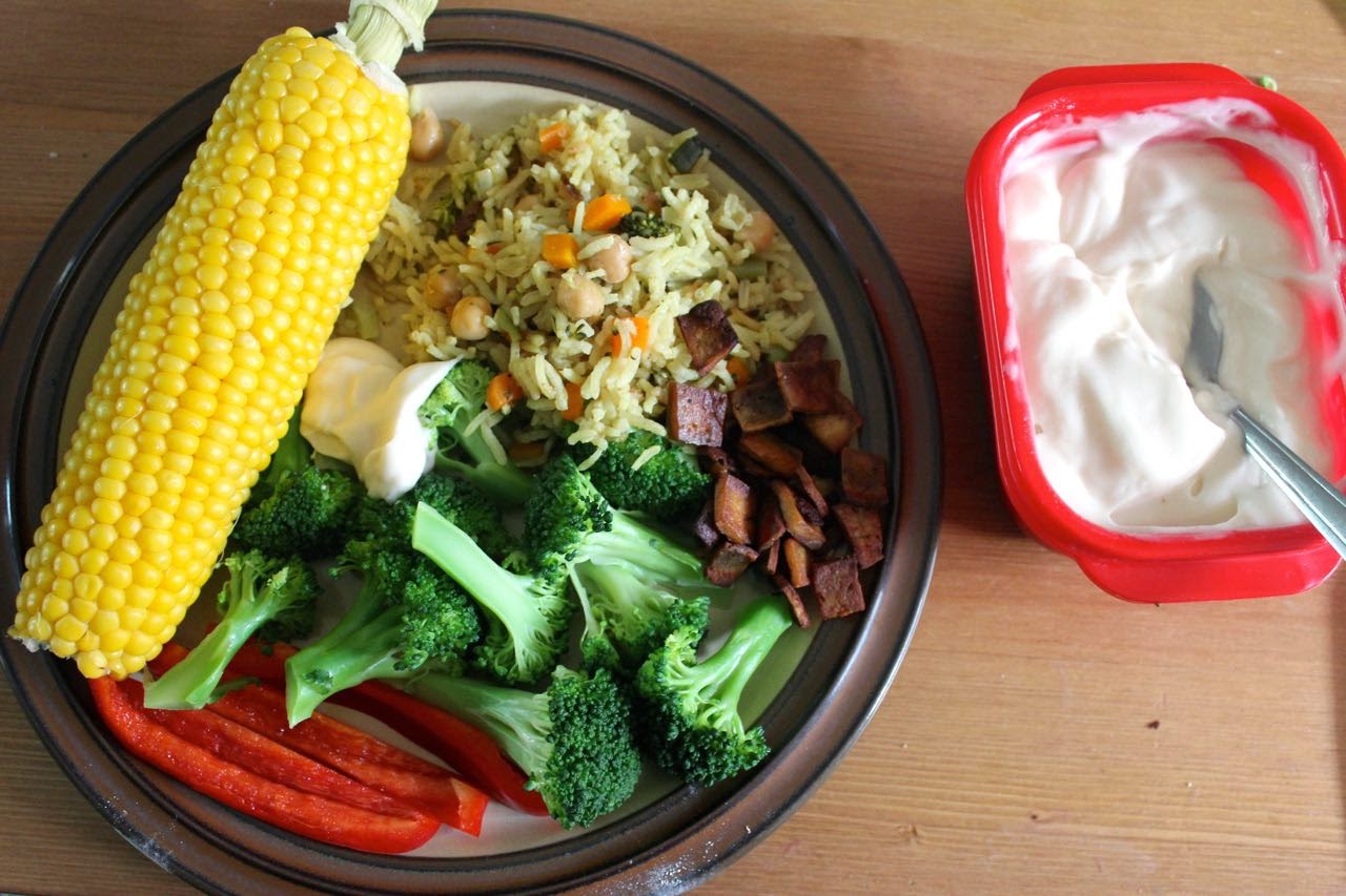 Green Gourmet Giraffe Creamy potato salad with vegan mayonnaise