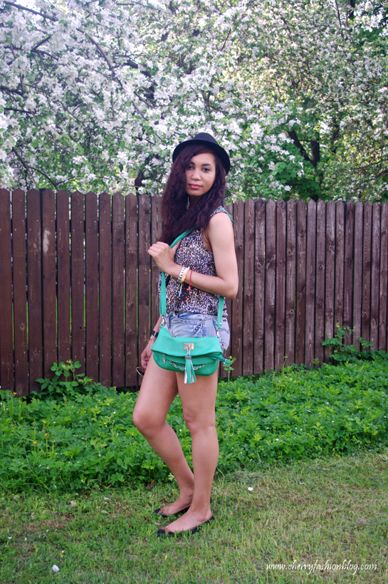 What I wore today, Outfit of the day, OOTD, How to style denim shorts