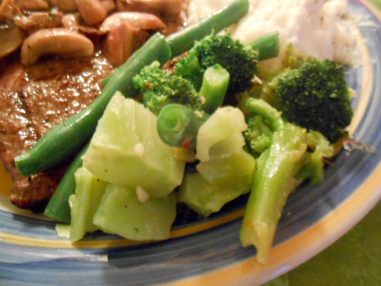 Heat's Kitchen Green Beans and Broccoli